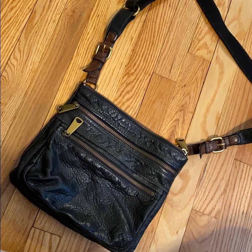 Fossil shoulder bag